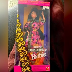 Chinese Barbie Doll #11180 Special Edition Dolls of the World 1994